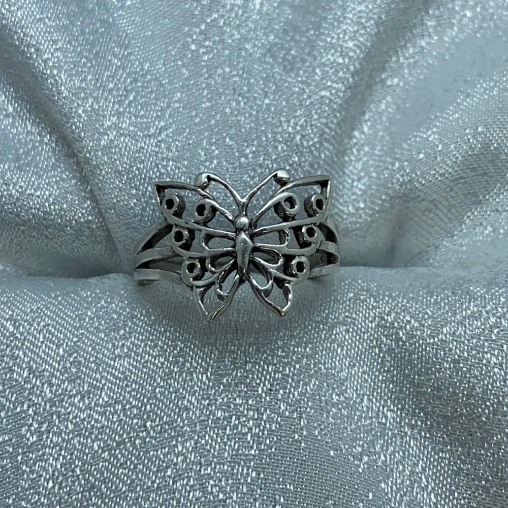 2/$30 SS 925 butterfly ring 🦋